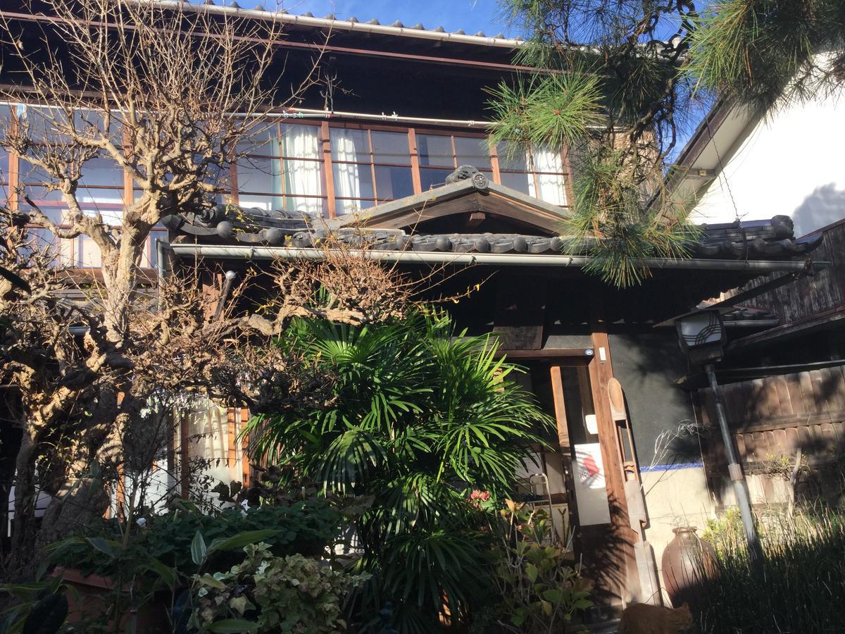 Oyajino Umi Bed and Breakfast Naoshima Buitenkant foto