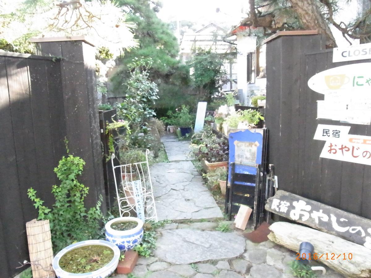 Oyajino Umi Bed and Breakfast Naoshima Buitenkant foto